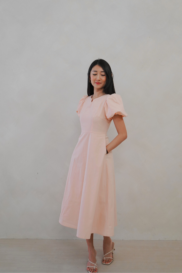 Kinship Puff-Sleeve V Slit Midi Dress - Blush Pink