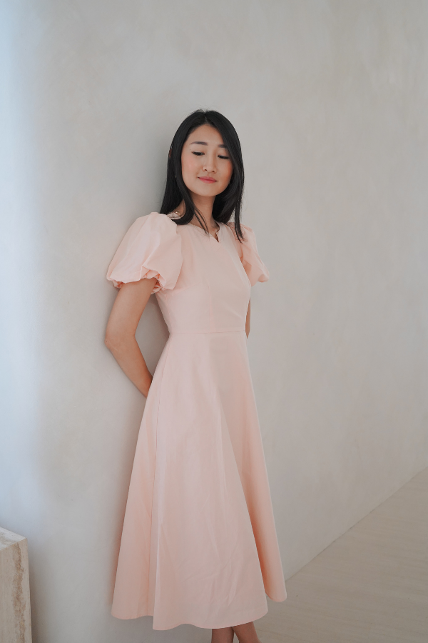 Kinship Puff-Sleeve V Slit Midi Dress - Blush Pink